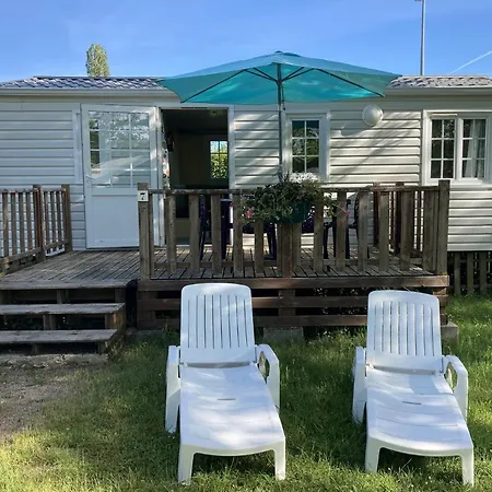 Camping Les Portes Du Perche Mamers Buitenkant foto