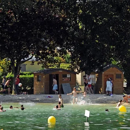 Camping Les Portes Du Perche Mamers Buitenkant foto